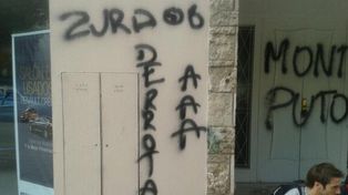 Realizaron pintadas agraviantes en el frente de la oficina del Inadi