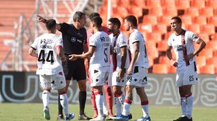 Banega la sacaría barata: le darían una fecha por la falta y otra por reincidente