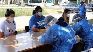 La provincia reportó menos de 750 casos y Santa Fe superó a Rosario en contagios