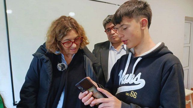 Alumnos de tercer año del ciclo básico de la Escuela de Educación Técnica Nº 5 de Libertador San Martín presentaron Regional App.