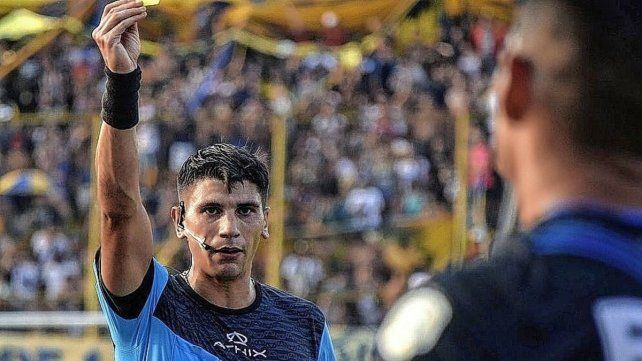 Los registros de Felipe Viola, árbitro del duelo entre Colón y Mitre