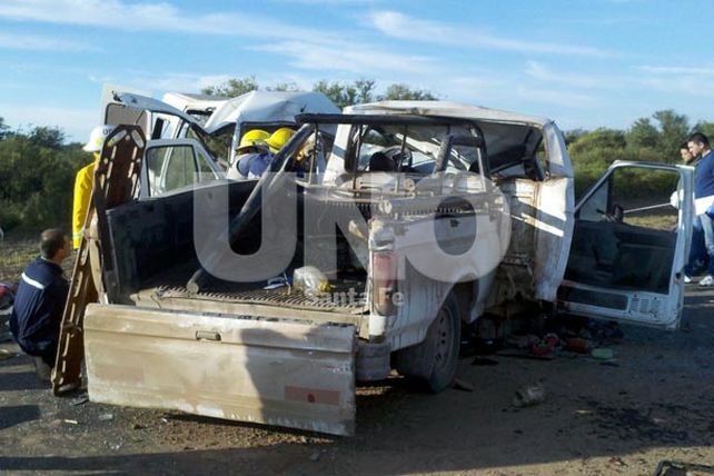 Son diez los muertos en un violento choque frontal en Tostado