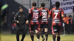 Bertocchi va en busca de Forestello para festejar un triunfo muy necesario.&nbsp;