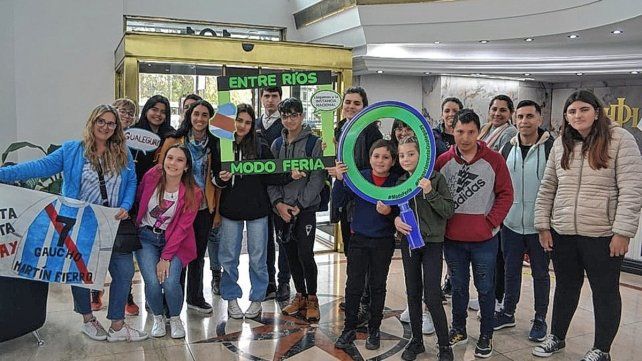 Modo feria. Representantes del departamento Gualeguay.