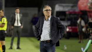 Holan sabe que debe tratar de encontrar la mejor versión del conjunto canalla porque se acercan tiempos de definiciones en el torneo.