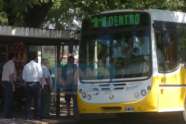 Crece el malestar en los usuarios por el incremento del boleto