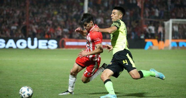 Instituto espera por Barracas Central en procura de volver al triunfo por la Liga Profesional.