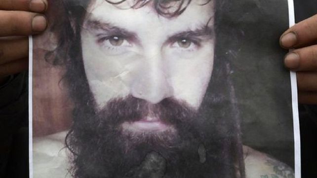 Encontraron un collar que sería de Santiago Maldonado