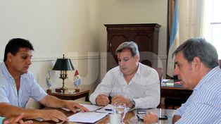 Ante la situación en Sauce Viejo, Farías y Jatón se reunieron con Uliambre