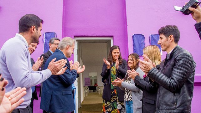 Los Puntos Violetas están pensados para que mujeres y personas de la diversidad sexual puedan acceder a programas