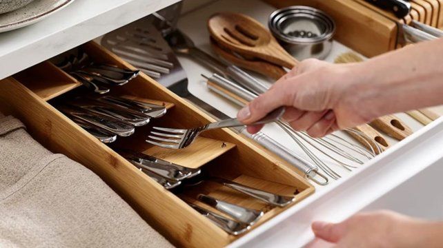 Año Nuevo: esto es lo que hay que tirar a la basura antes de que inicie 2025