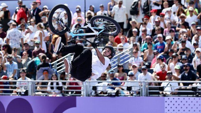 El Maligno Torres tuvo una actuación histórica en los Juegos Olímpicos y obtuvo la medalla de oro en BMX freestyle.