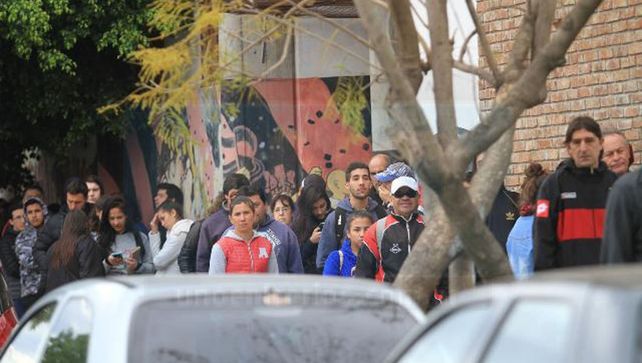 Furor por las entradas para ver a Patronato recibiendo a Boca en el Grella