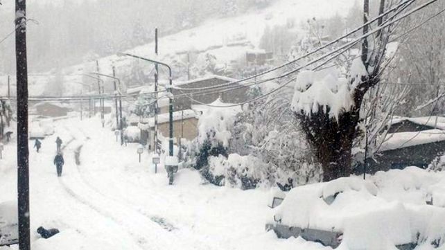 Ola polar y fuertes nevadas en el sur del país anunciaron la llegada del invierno