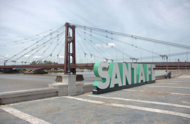 Así luce el tradicional cartel de la Costanera tras ser reparado. Así luce el tradicional cartel de la Costanera tras ser reparado.