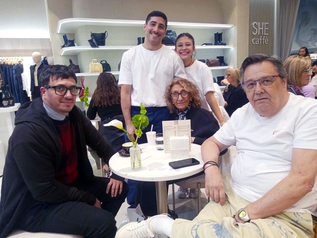 Adrián y Ana Yunes, Julio Ruiz Díaz, Francisco Parón y Sofia Fernández  