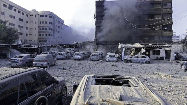 El ejército de Israel lanzó extensos ataques contra objetivos de Hezbollah en el sur del Líbano