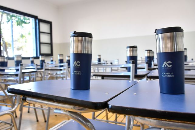Alvear inauguró una escuela técnica con enfoque Steam, un nuevo horizonte educativo