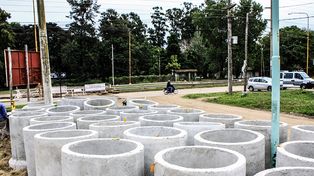 El Municipio inició la obra del desagüe Piedrabuena en barrio Ledesco