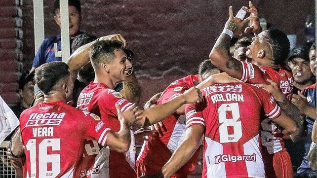 Unión tiene una chance inmejorable de liderar su zona