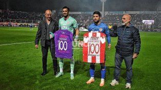 Unión distinguió a Moyano y Luna Diale por llegar a los 100 partidos en el club