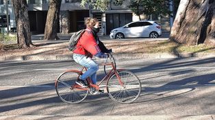 Un viernes frío pero soleado en la ciudad de Santa Fe