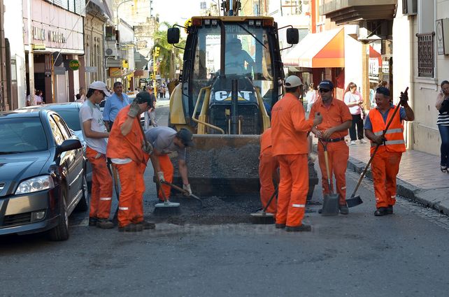 Bacheos en las zonas centro y sur de la ciudad