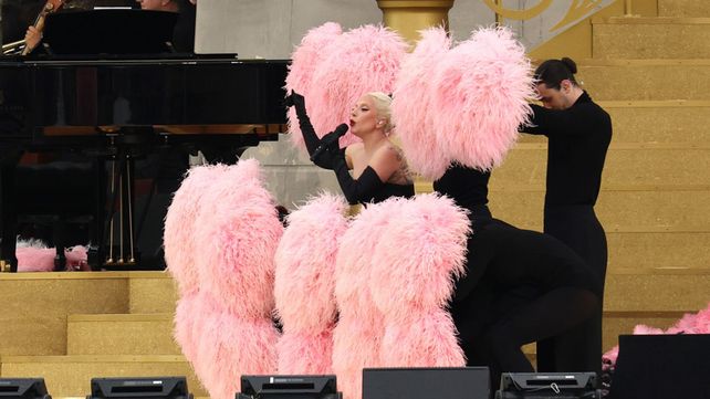 Céline Dion emocionó en la apertura de los Juegos Olímpicos