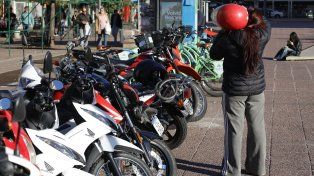 La indumentaria es fundamental para los motociclistas ante las bajas temperaturas.