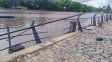 Gualeguaychú: dos jóvenes corrían una picada en el puerto y uno chocó contra una baranda