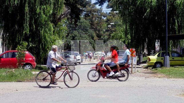 Inauguran la renovada plaza Arenales en Santa Rosa de Lima