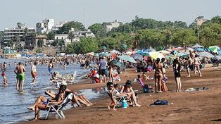 Colón inició la temporada de playas con 100% de ocupación