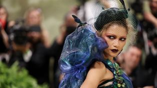 La actriz Zendaya fue co-anfitriona de la MET Gala 2024, y destacó con su vestuario en uno de los eventos más prestigiosos del mundo de la moda