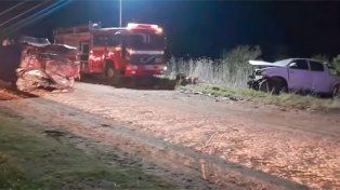 Dos camionetas chocaron en Ruta Provincial 9. Una mujer que iba como acompañante en uno de los vehículos murió en el lugar, el conductor del otro rodado en el hospital