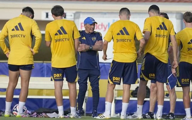 El duro posteo de un jugador de Boca mientras Miguel Russo hablaba en conferencia.