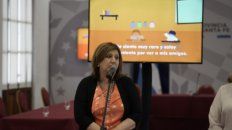 Adriana Cantero. Ministra de Educación de la provincia de Santa Fe. Adriana Cantero. Ministra de Educación de la provincia de Santa Fe.