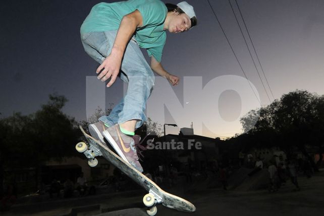 El Candioti Park se transformó en centro de disputa entre vecinos y jóvenes skaters