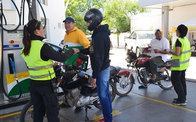 Control sobre motociclistas. Uno de los reclamos del sindicato de empleados de estaciones de servicios.&nbsp;