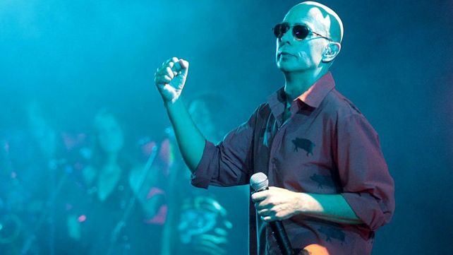 Aseguran que El Indio Solari lloró durante su declaración