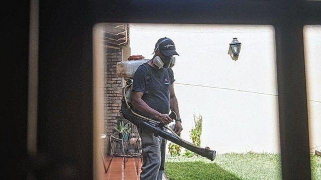 Dengue: Intensifican los bloqueos sanitarios y preventivos