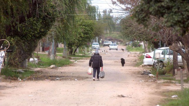 El informe posicionó a la pobreza en Argentina en 51%. El informe posicionó a la pobreza en Argentina en 51%.