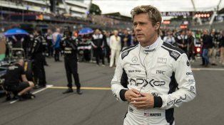 Brad Pitt marcó su sello de estrella hollywoodense a la película de la F1.