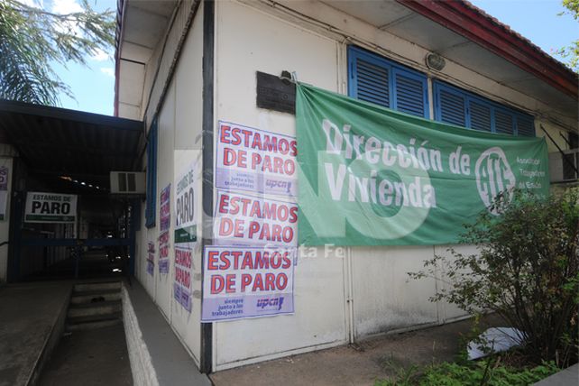Bonfatti le mejorará la oferta a estatales para cerrar la paritaria