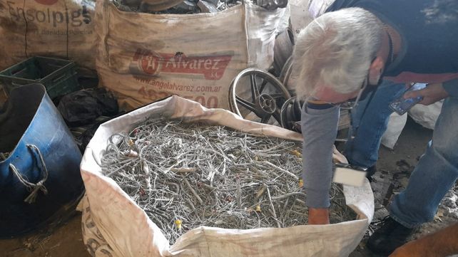 Clausuraron otra chatarrería y detuvieron al dueño por vender cables robados de la EPE
