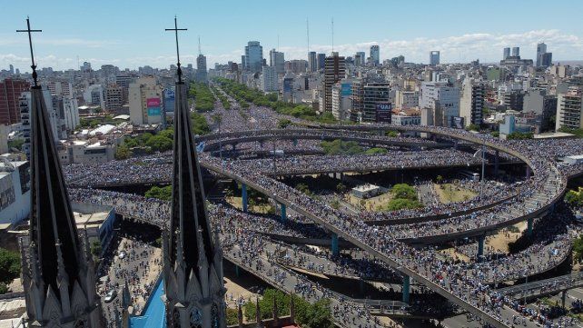 Una movilización histórica para agradecer a la Selección Argentina
