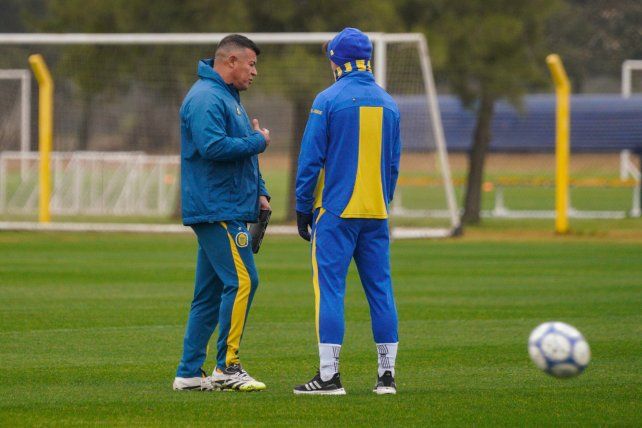 Jorge Almirón se tomará todo el tiempo posible para definir el equipo de Central que saldrá a jugar el clásico.