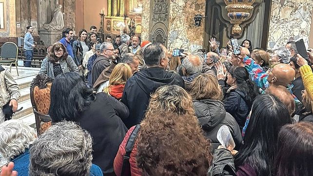 El entrerriano Luis Dri recibió sus atributos cardenalicios