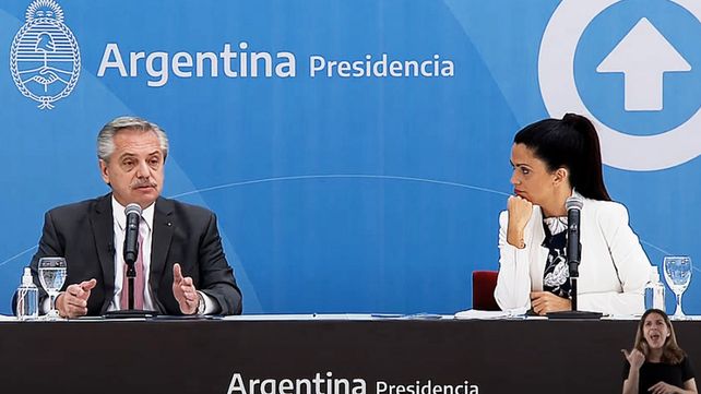 PAMI: afiliados podrán elegir médicos y prestadores. Lo anunciaron Alberto Fernández y Luana Volnovich