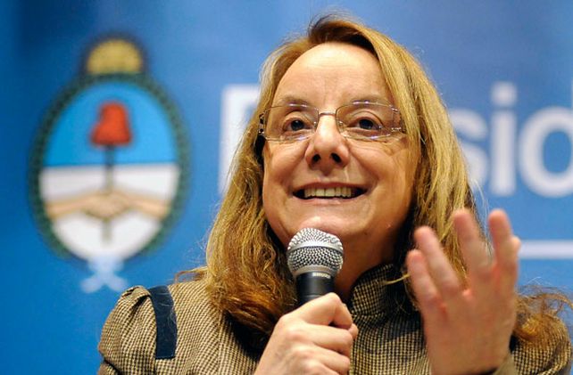 Alicia Kirchner le pidió al gobierno que rescinda los contratos con Lázaro Báez