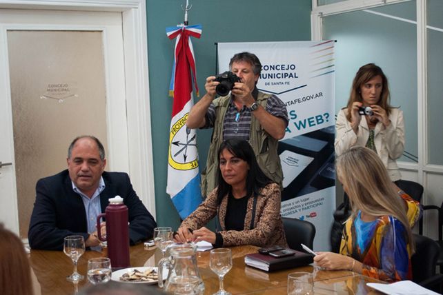 El ministro de Justicia presentó el Sistema de Justicia Penal a los Concejales